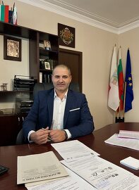 Поздрав на кмета на Община Лясковец Васил Христов по…